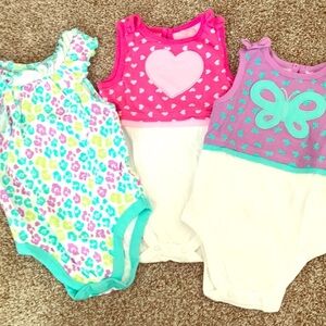 onesie 24 months- washed not worn